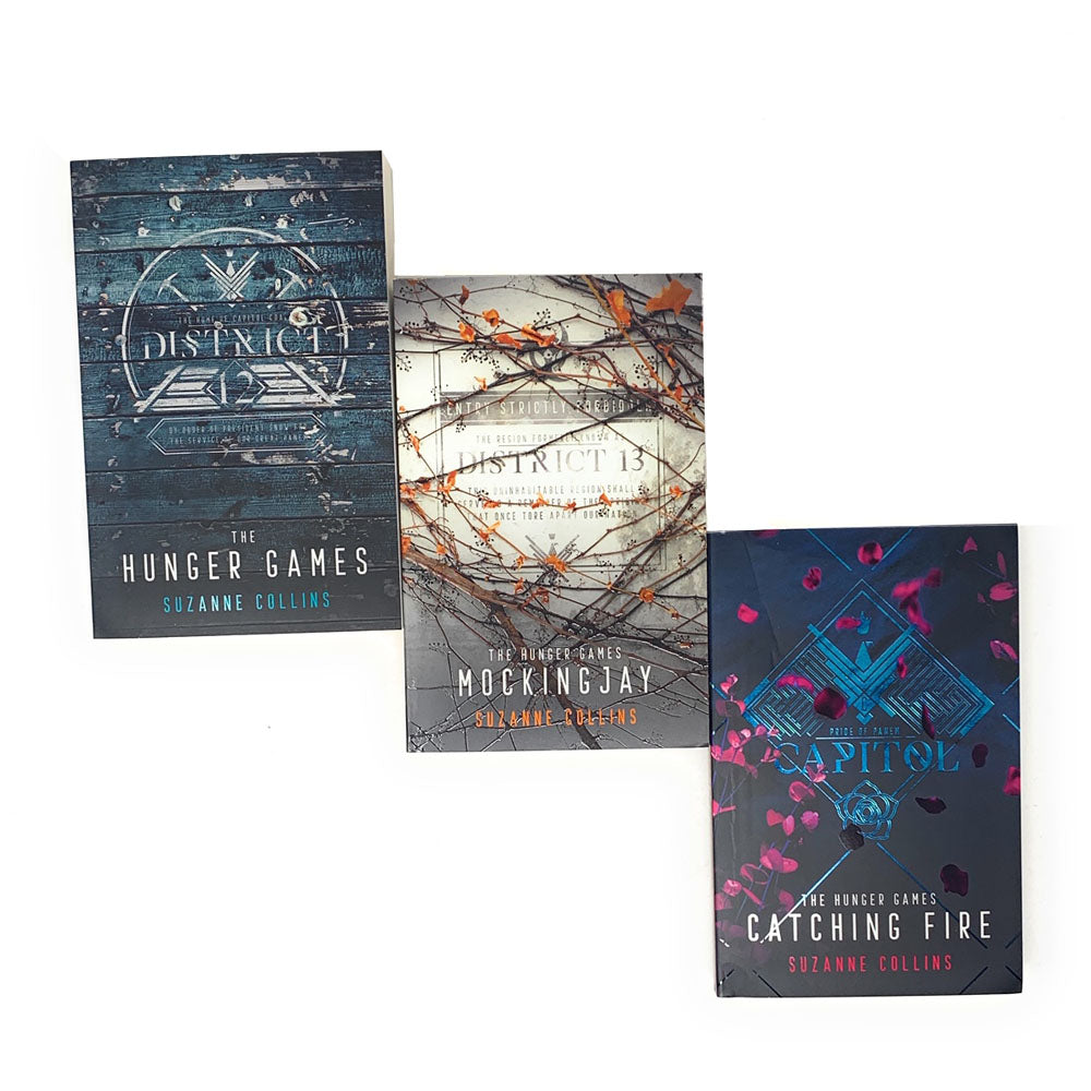 The Hunger Games 10th Anniversary Edition Boxed Set (3 Books) by Suzanne.